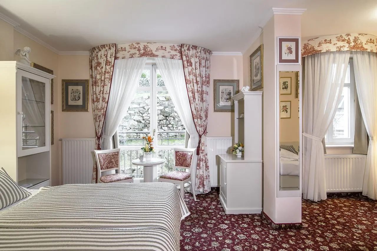 Отель Karlsbad Grande Madonna  Карловы Вары