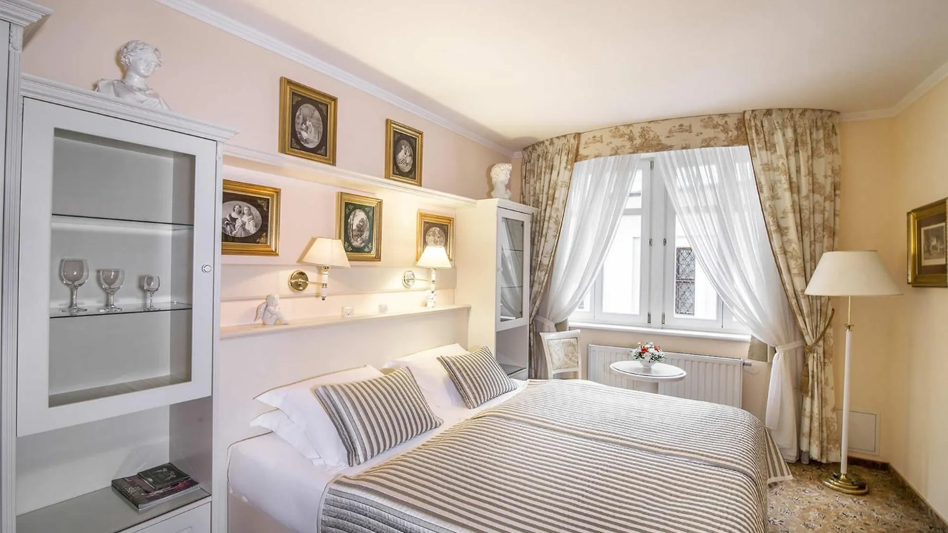Karlsbad Grande Madonna Hotel  Karlovy Vary